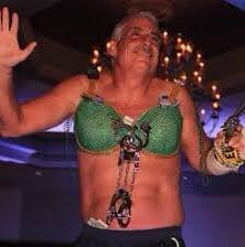 Mike Chitwood bra pic.jpeg