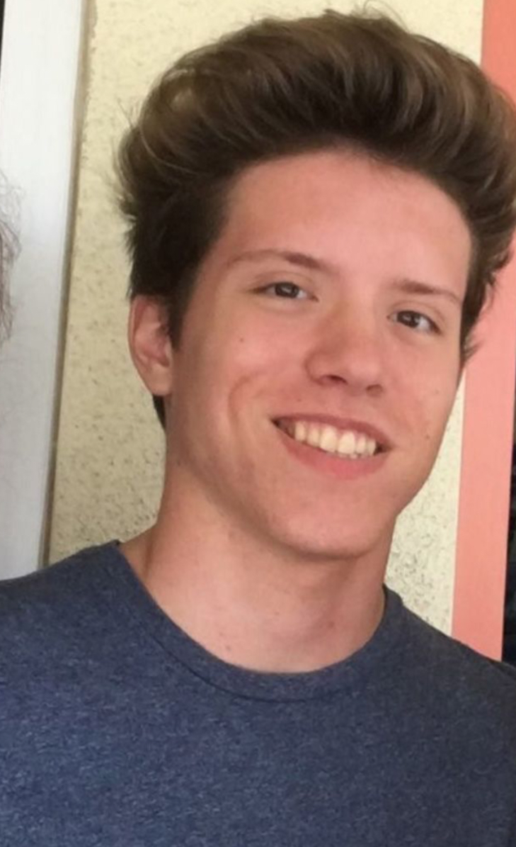 The first second faggot to throw his life away for an imageboard.