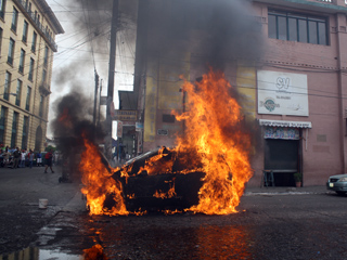 An example of peaceful serenity, brought to you by El Blog del Narco