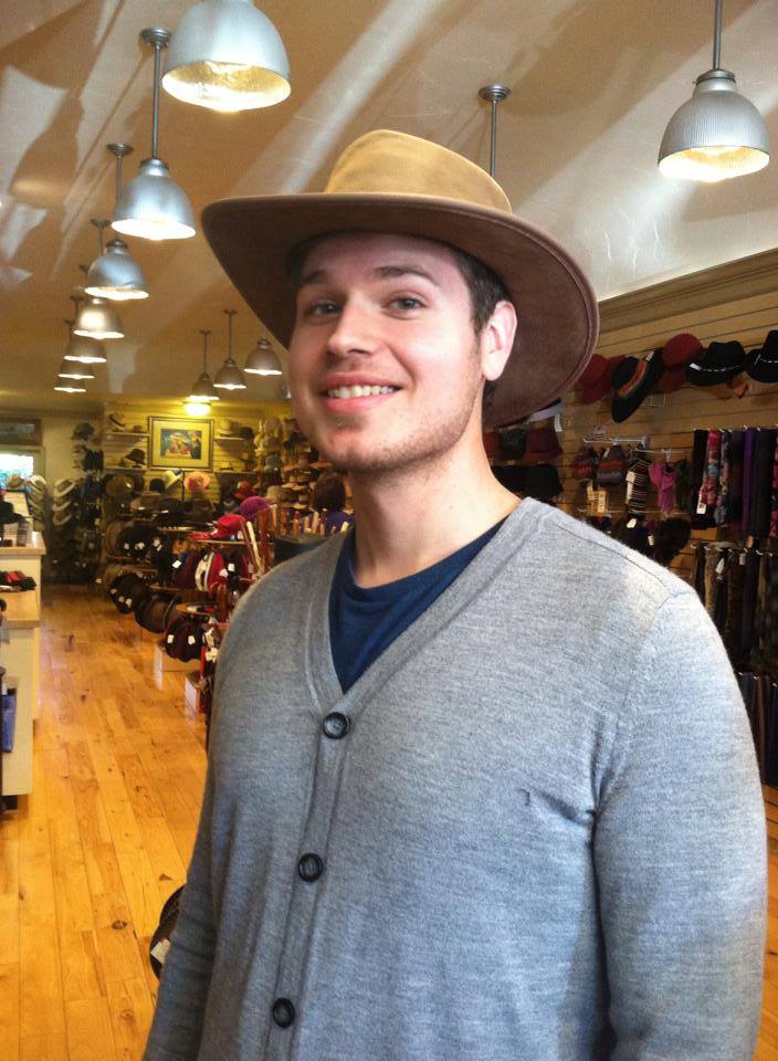 Kevin Thomas Wall of Los Angeles California can't WAIT to sexually abuse your kid!