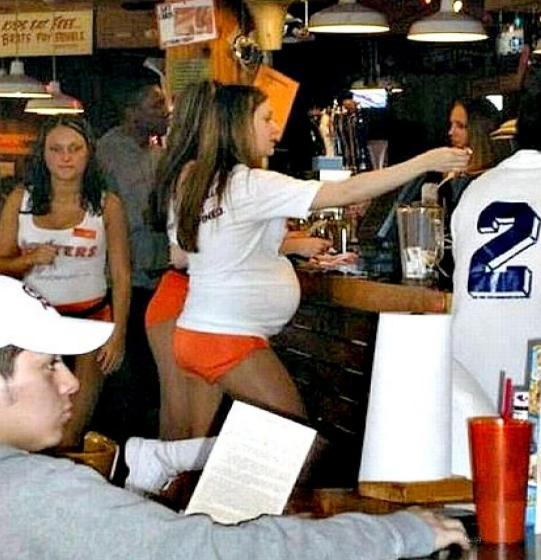 Knocked up waitresst.png