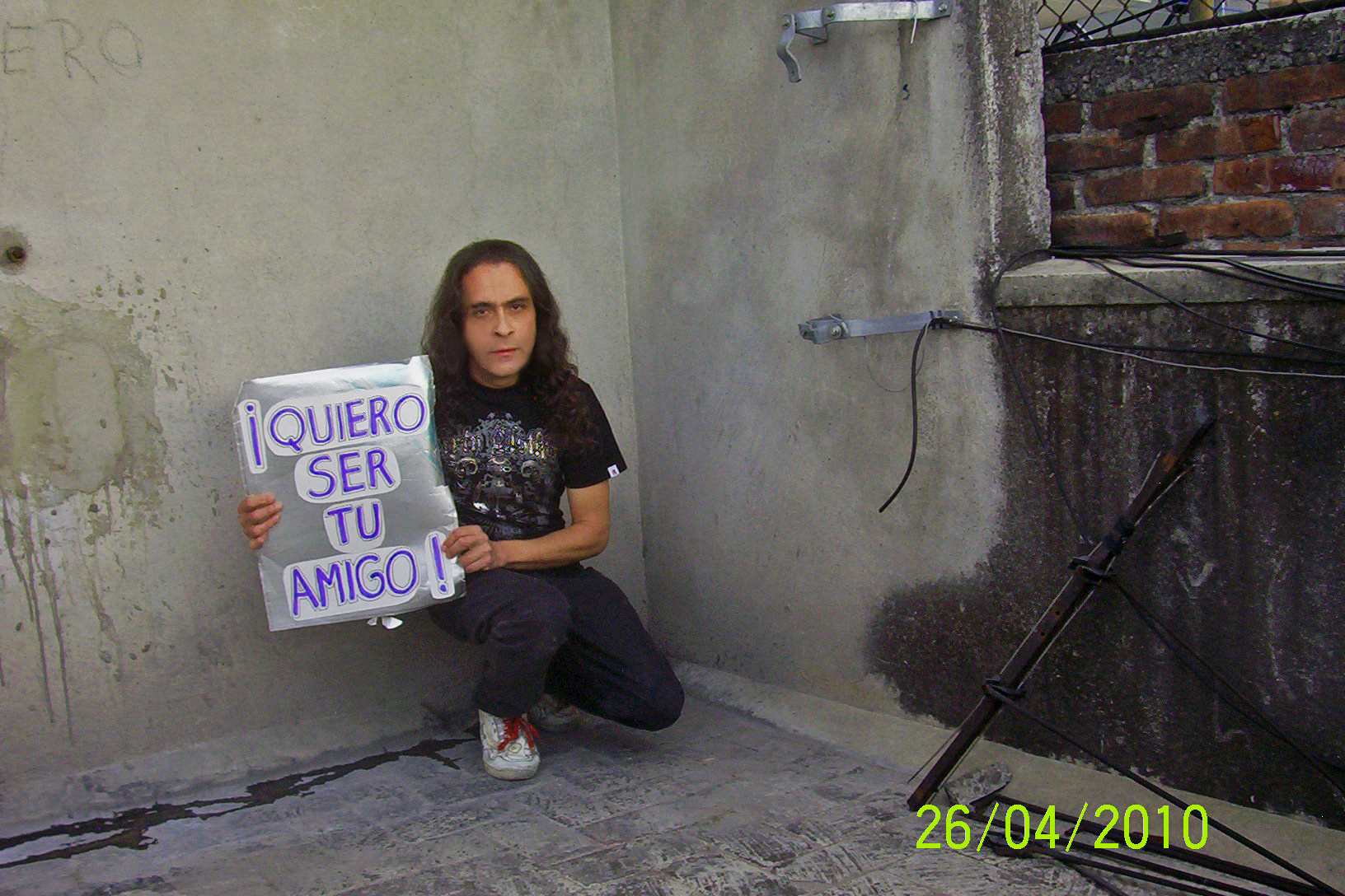 I'm so pretty, and totally [[not gay